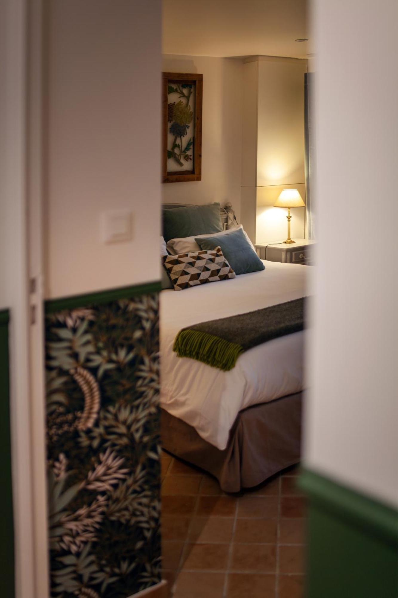 Bed and Breakfast Le Colombier Виссан Экстерьер фото
