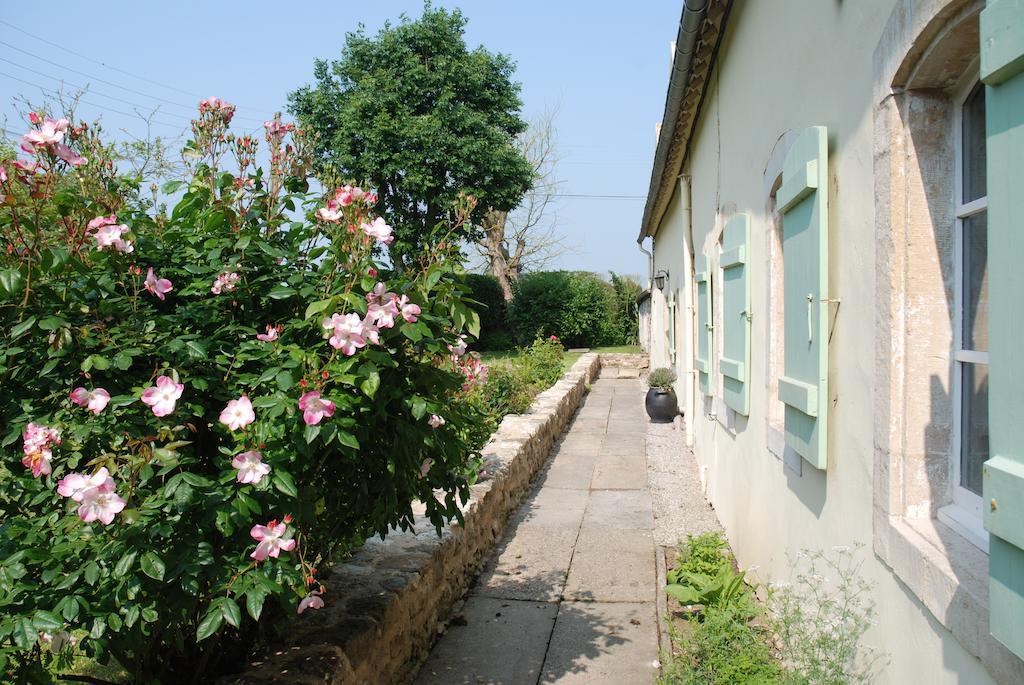 Bed and Breakfast Le Colombier Виссан Экстерьер фото
