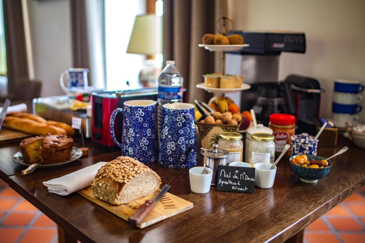 Bed and Breakfast Le Colombier Виссан Экстерьер фото